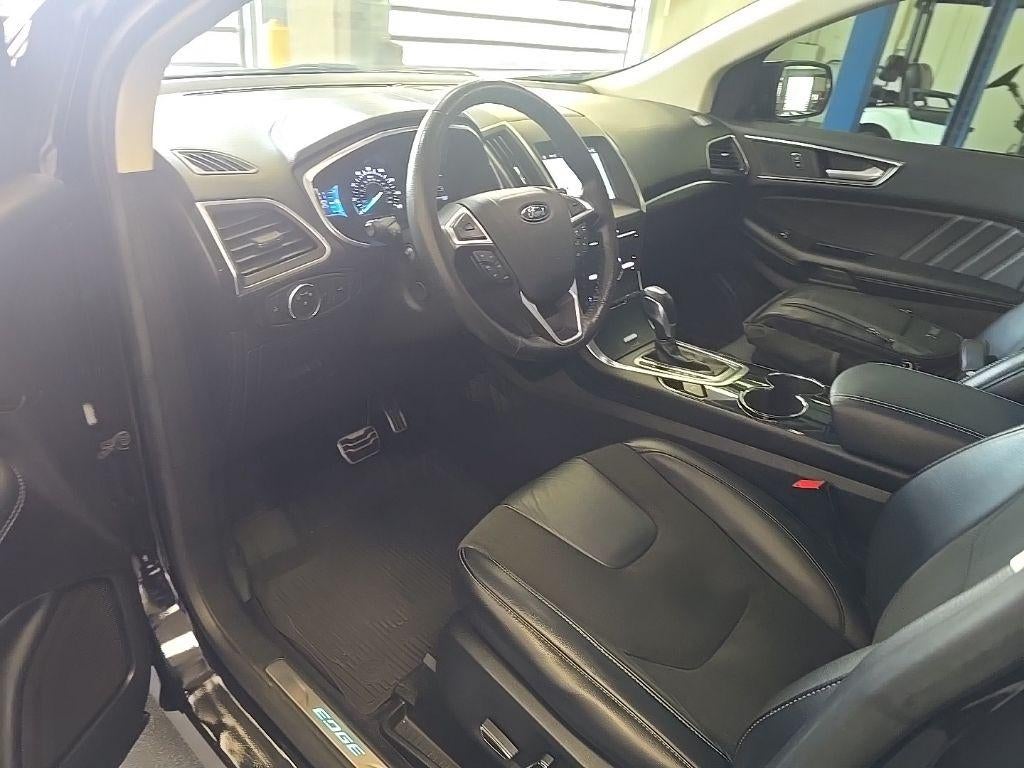 2017 Ford Edge Sport