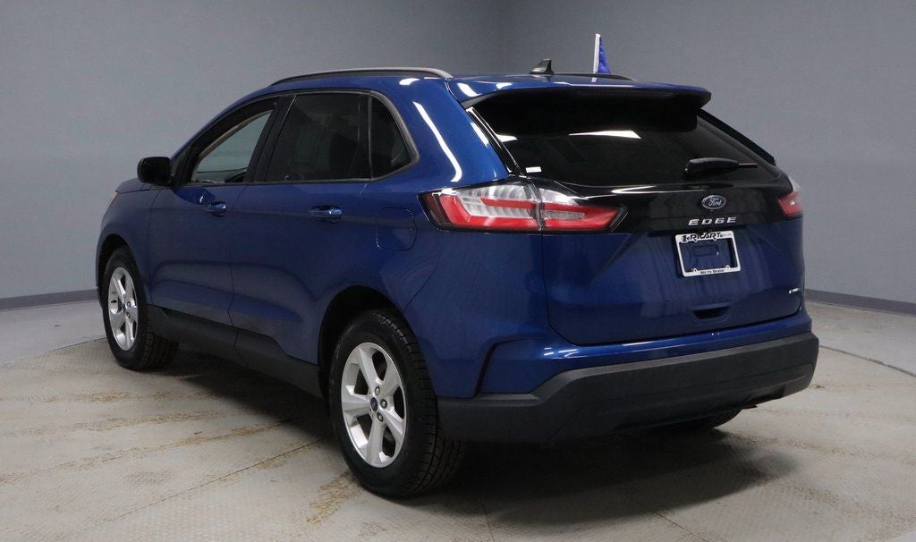 2022 Ford Edge SE