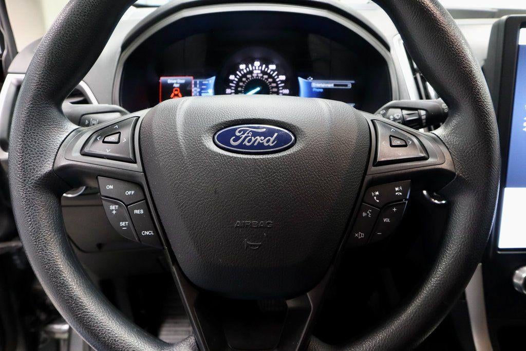 2023 Ford Edge SE