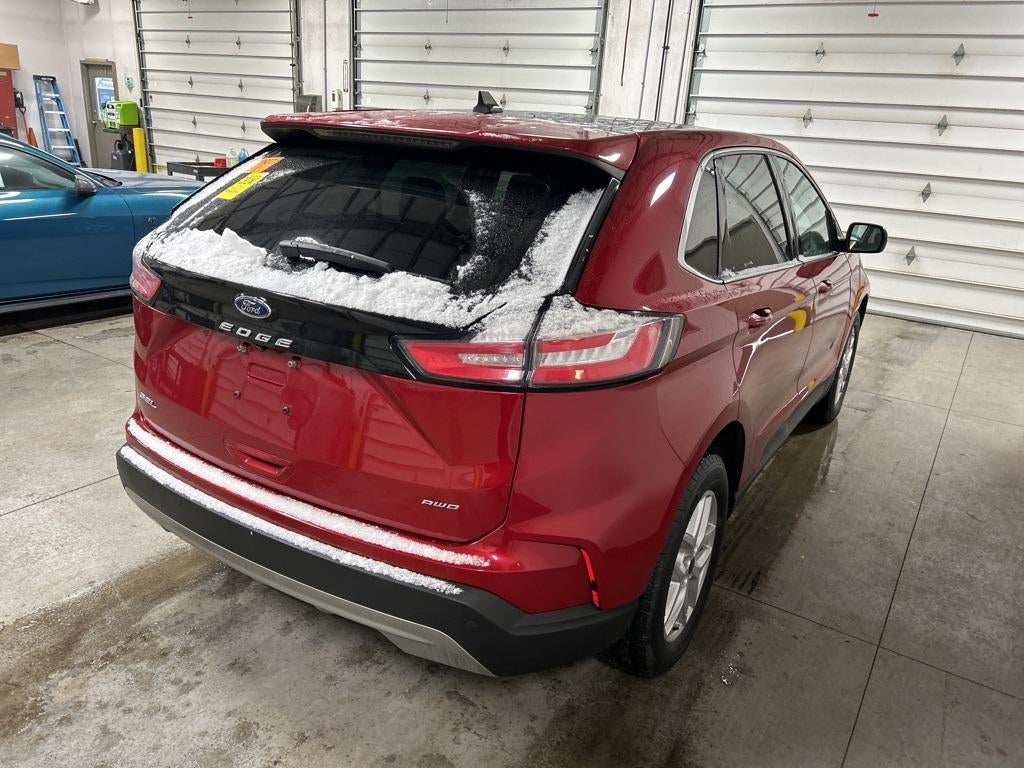 2022 Ford Edge SEL