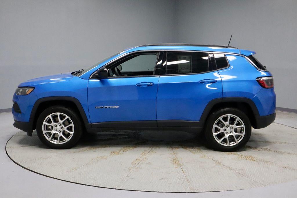 2024 Jeep Compass Latitude Lux