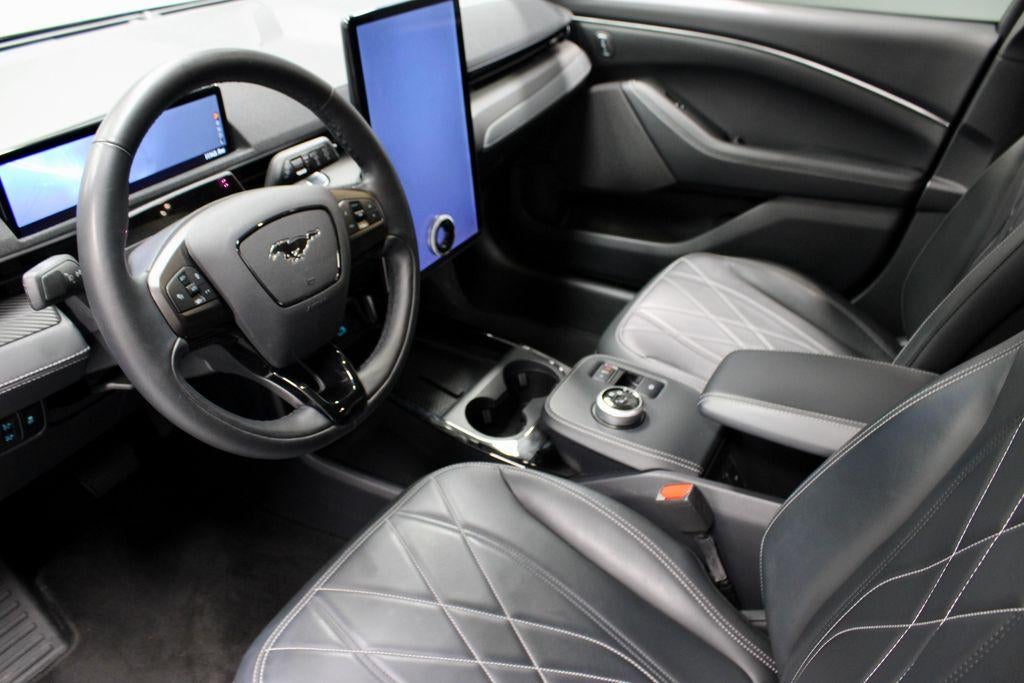 2024 Ford Mustang Mach-E Select