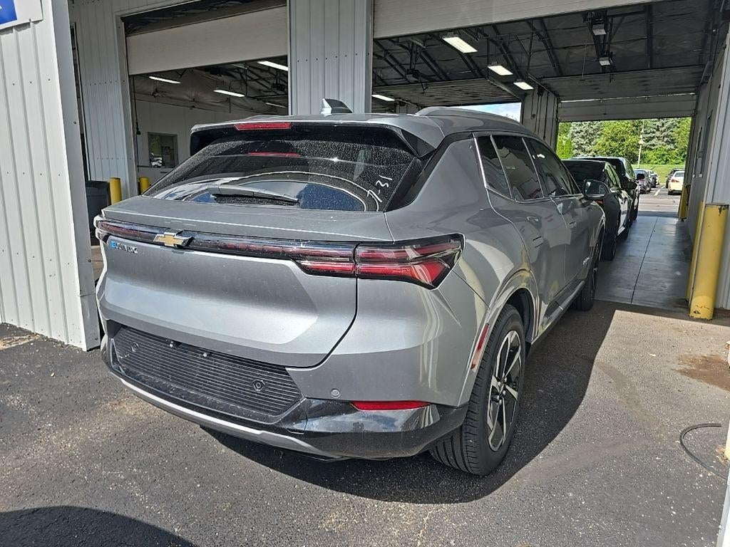 2024 Chevrolet Equinox EV LT