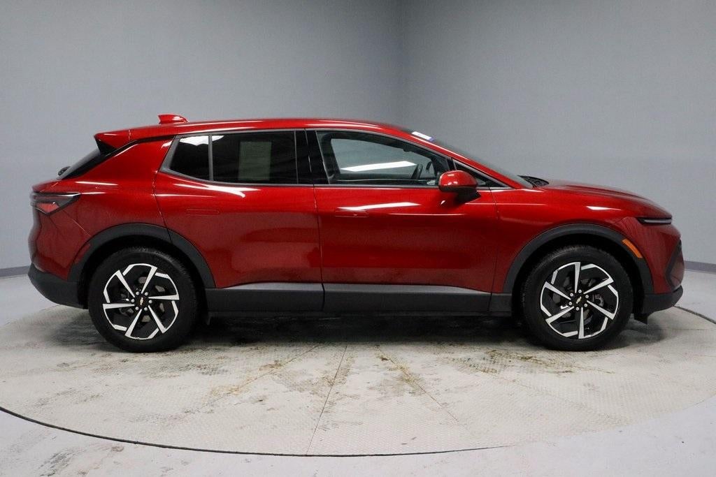 2025 Chevrolet Equinox EV LT