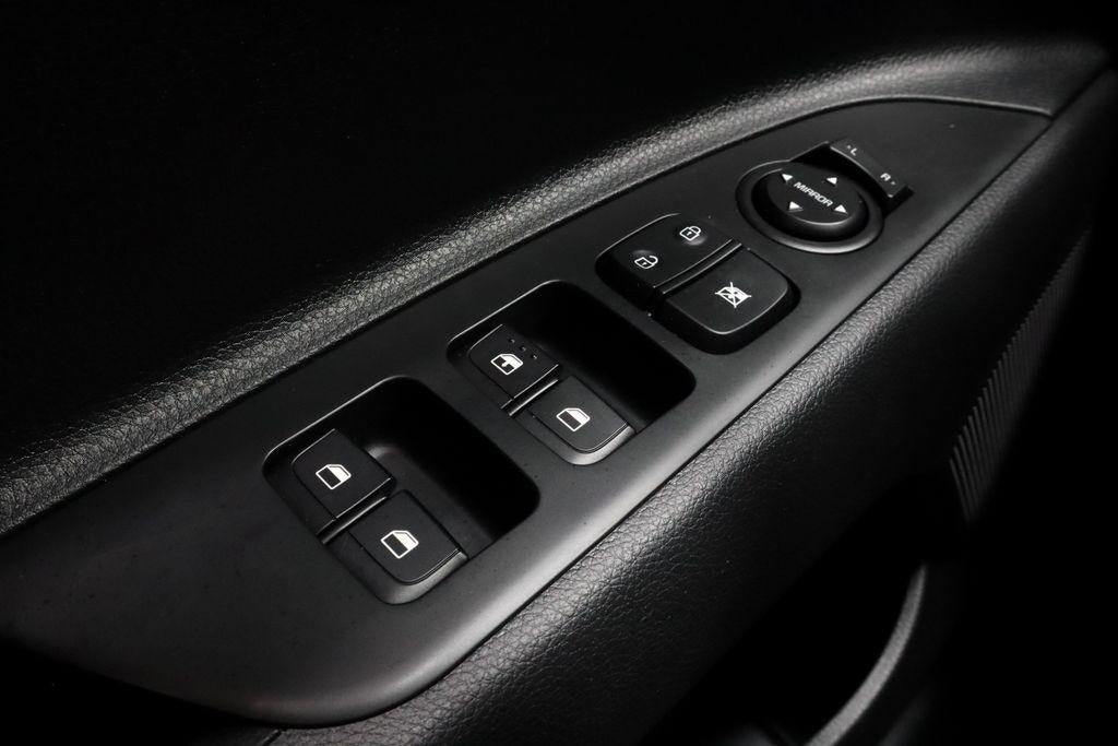 2023 Kia Rio LX