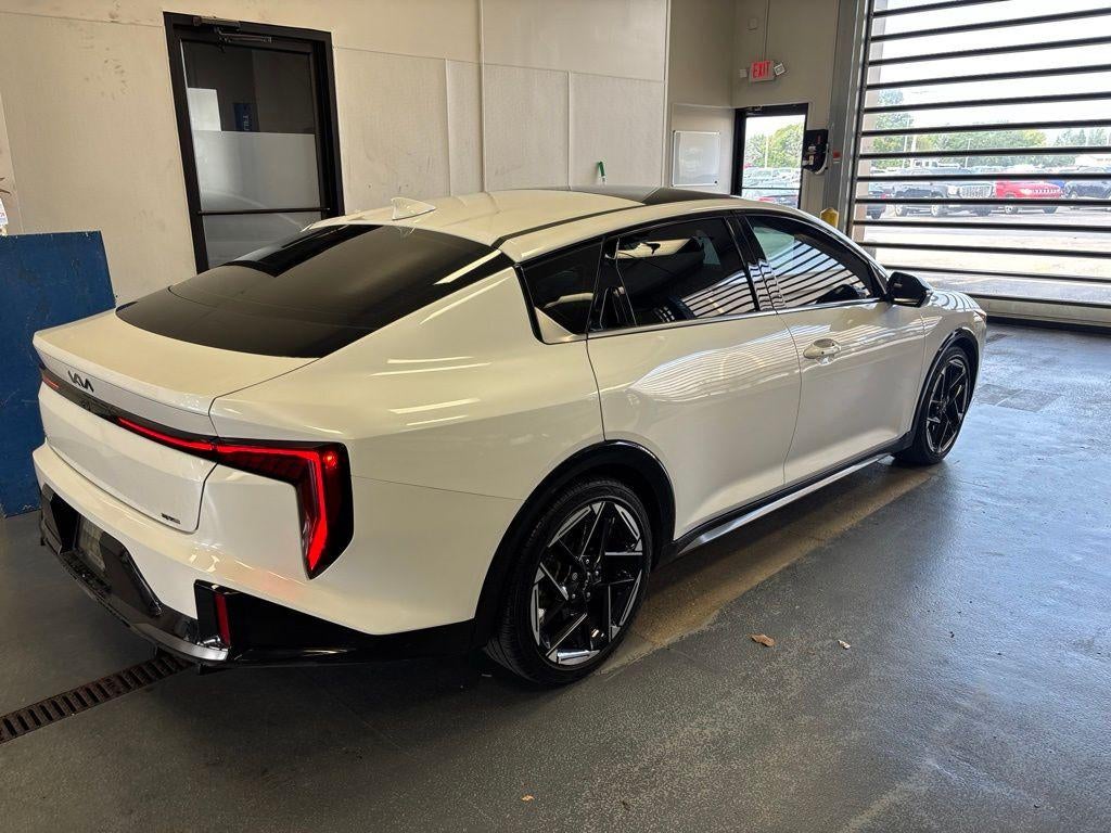 2025 Kia K4 GT-Line