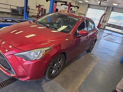 2019 Toyota Yaris Sedan LE