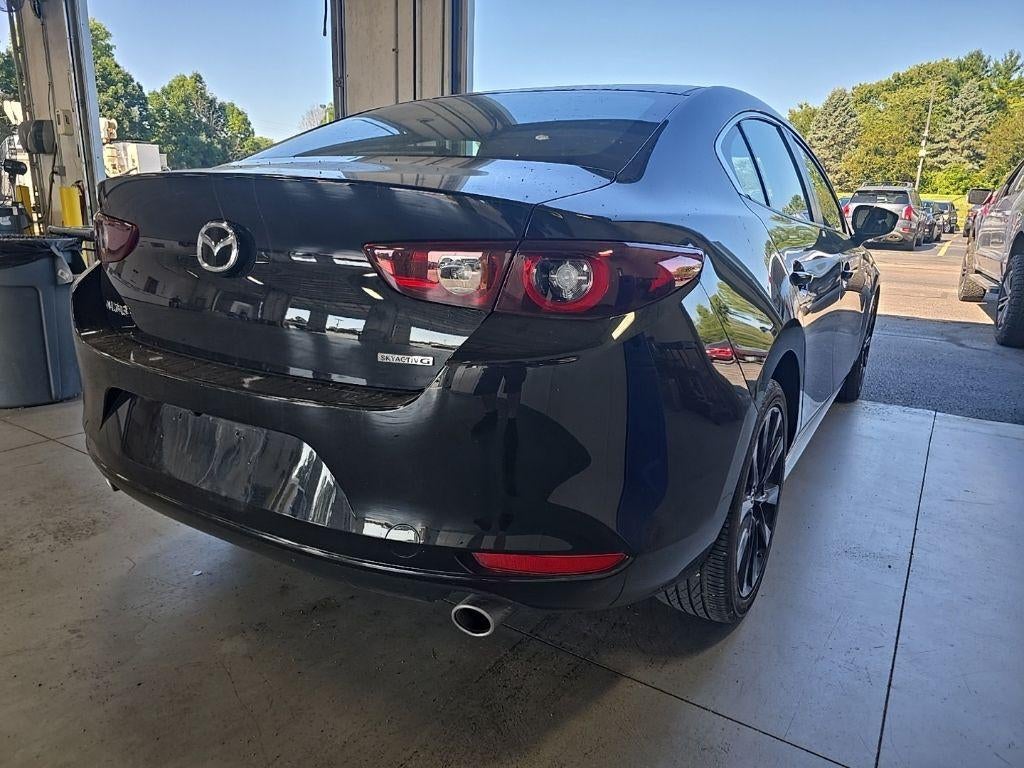 2025 Mazda Mazda3 Sedan 2.5 S Select Sport