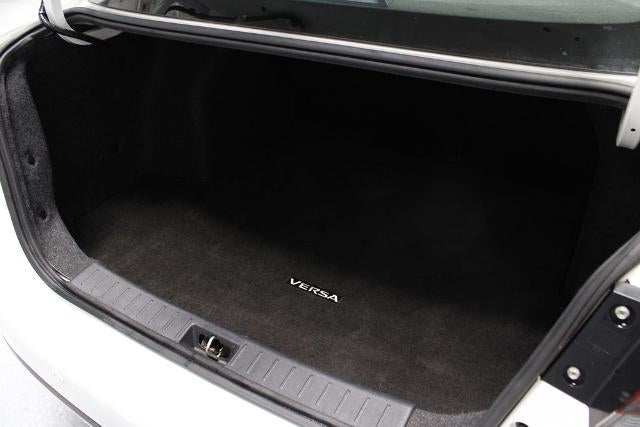 2024 Nissan Versa 1.6 SV