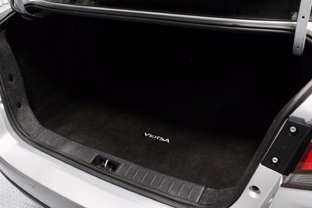 2024 Nissan Versa 1.6 SV