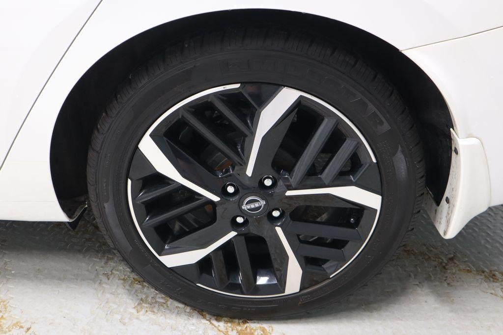 2024 Nissan Versa 1.6 SR