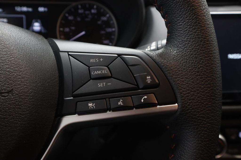 2024 Nissan Versa 1.6 SR