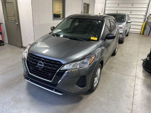 2025 Nissan Kicks Play S