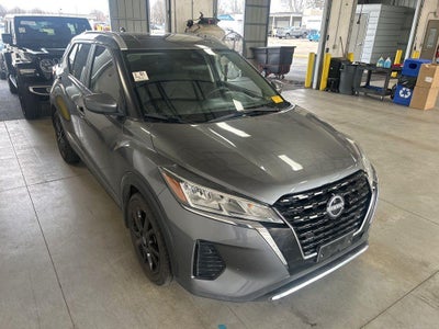 2022 Nissan Kicks SV