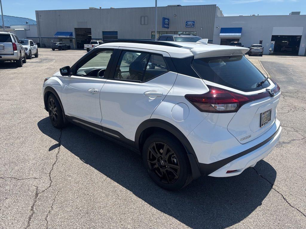 2024 Nissan Kicks SR