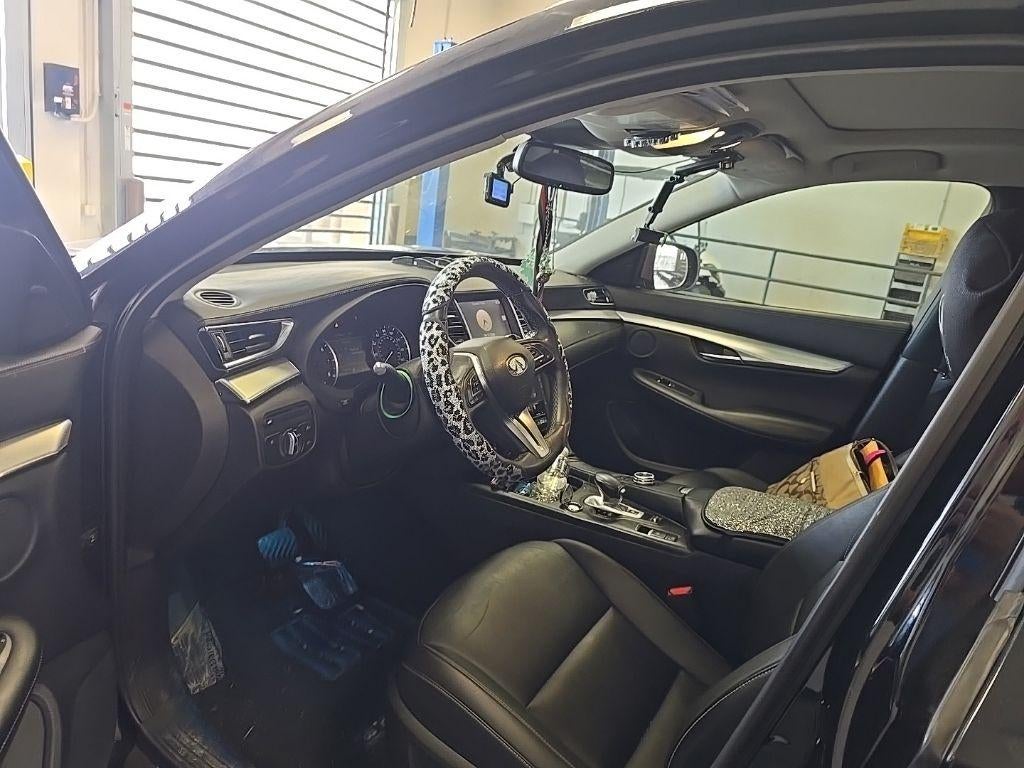 2019 INFINITI QX50 LUXE