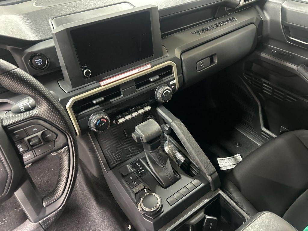 2025 Toyota Tacoma 4WD SR