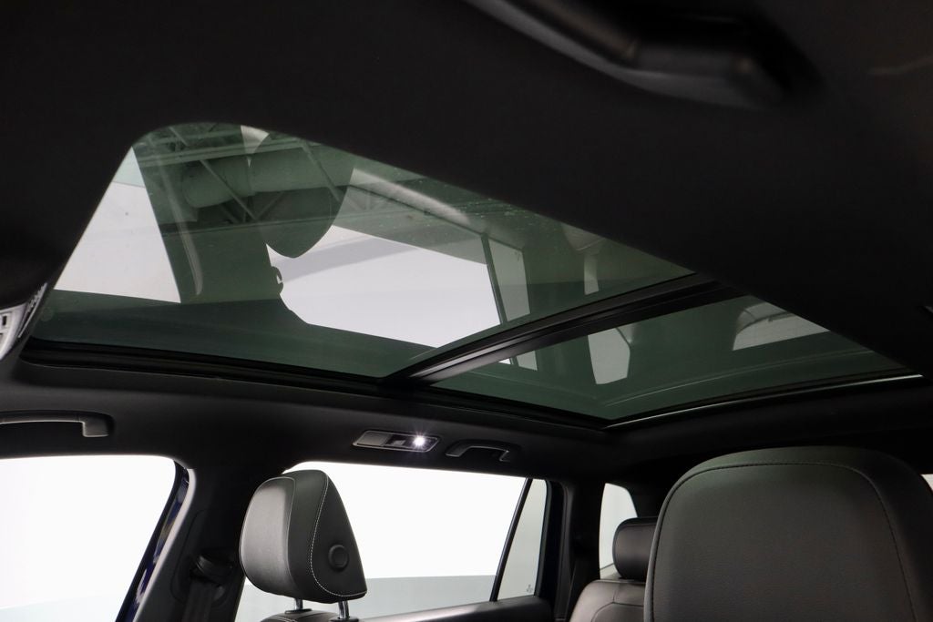 2022 Volkswagen Tiguan 2.0T SEL R-Line