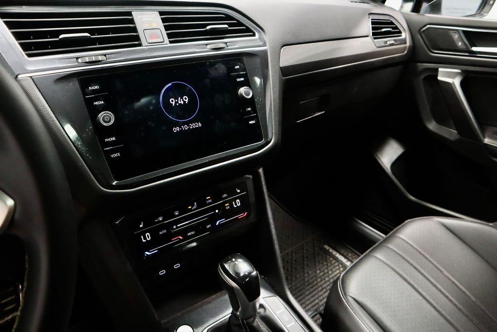 2023 Volkswagen Tiguan 2.0T SE R-Line Black