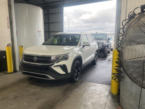 2024 Volkswagen Taos 1.5T SE