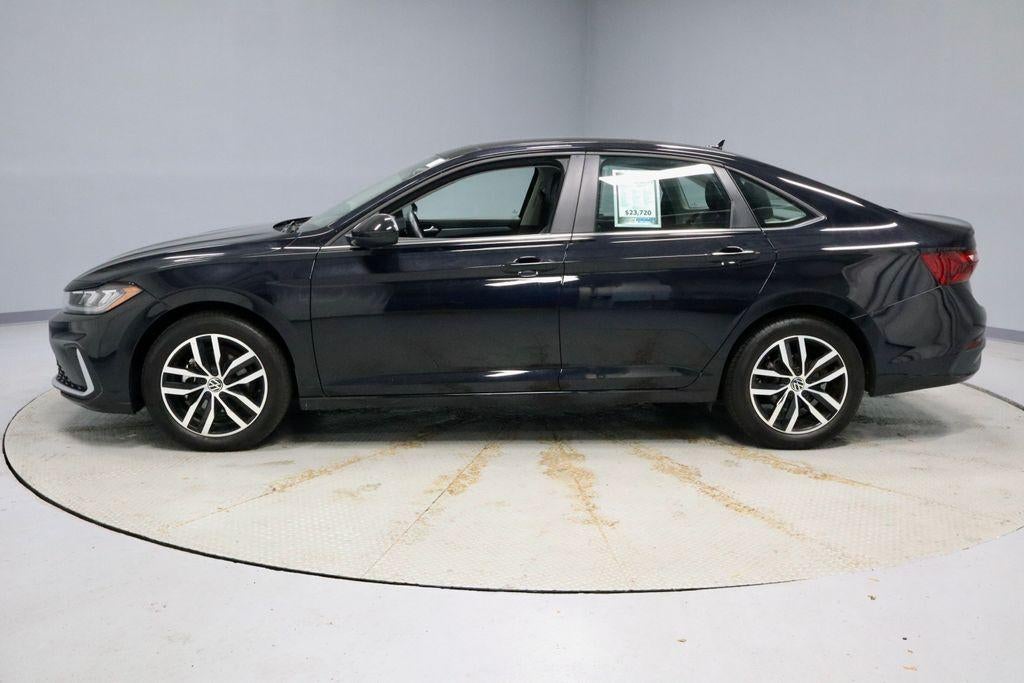 2025 Volkswagen Jetta 1.5T SE