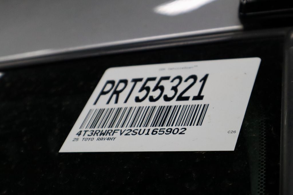 2025 Toyota RAV4 XLE