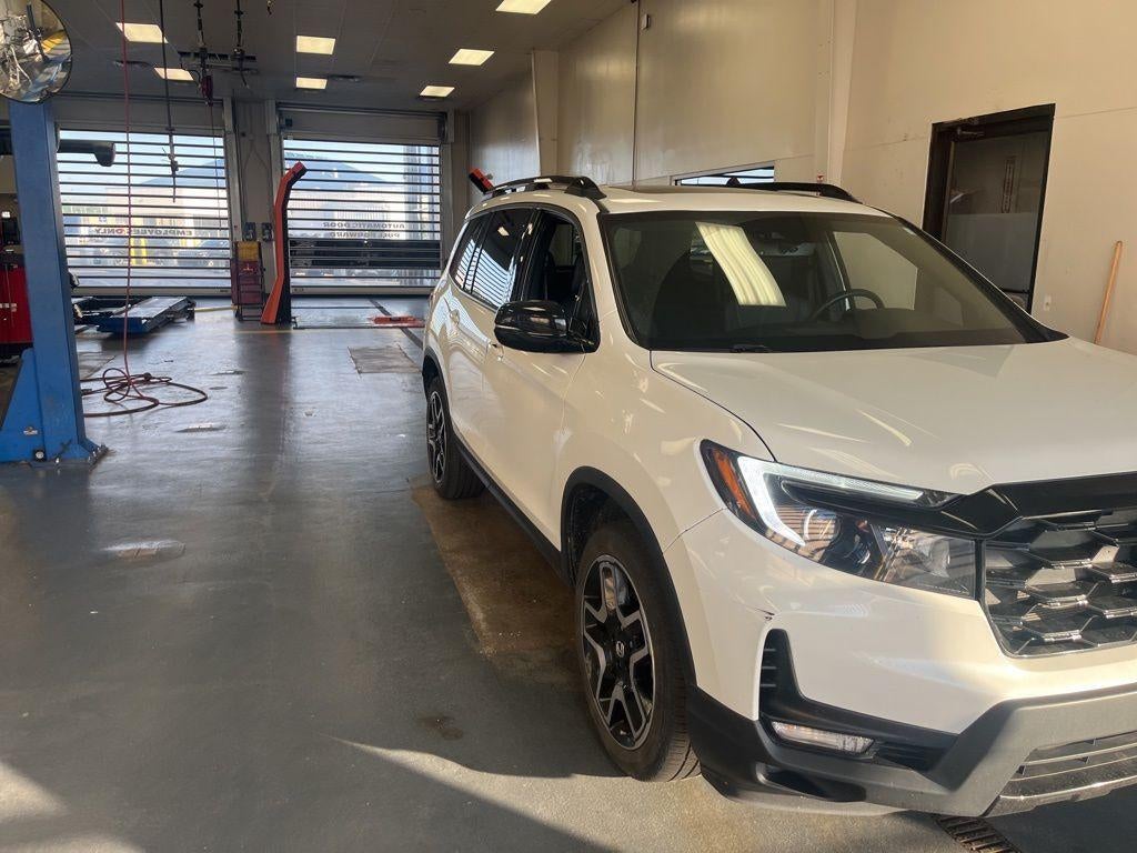 2022 Honda Passport 3.5 Elite 4WD Auto's photo