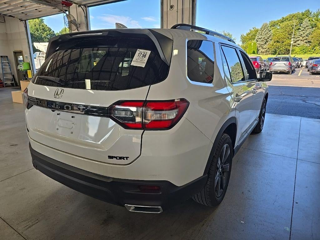 2025 Honda Pilot Sport