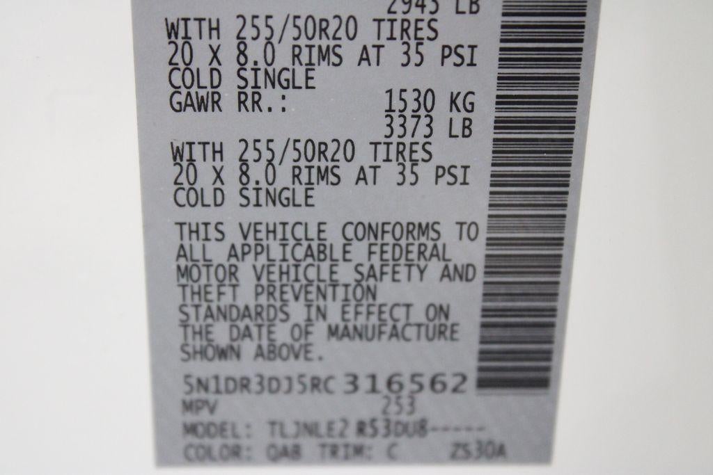 2024 Nissan Pathfinder Platinum