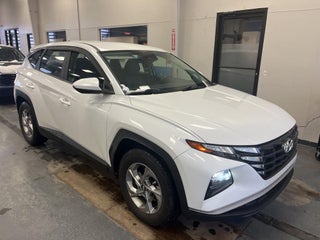 2022 Hyundai TUCSON SE