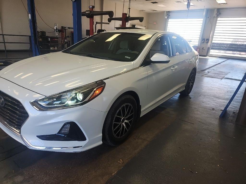 2018 Hyundai SONATA SE