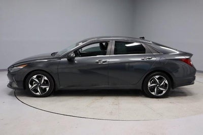 2022 Hyundai ELANTRA Limited