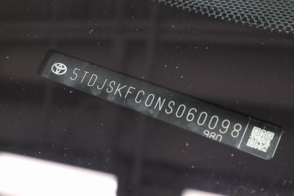 2022 Toyota Sienna XLE