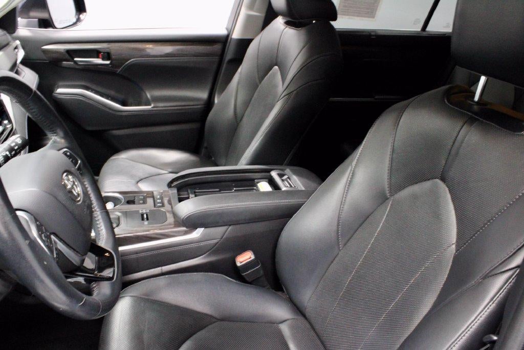 2021 Toyota Highlander Limited