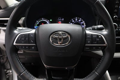 2021 Toyota Highlander LE
