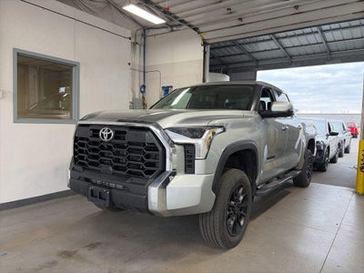 2024 Toyota Tundra 4WD SR5