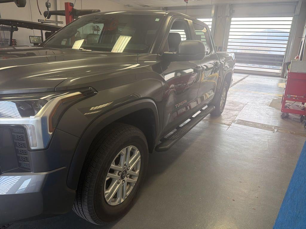 2025 Toyota Tundra 4WD SR5