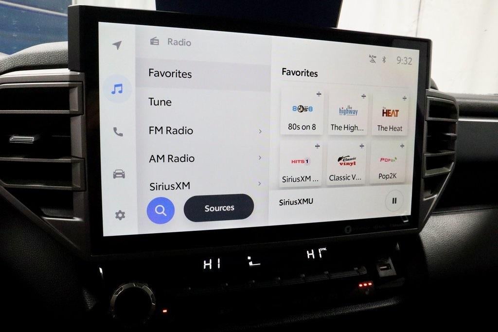 2024 Toyota Tundra 4WD SR5