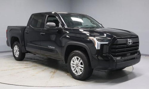 2025 Toyota Tundra 4WD SR5