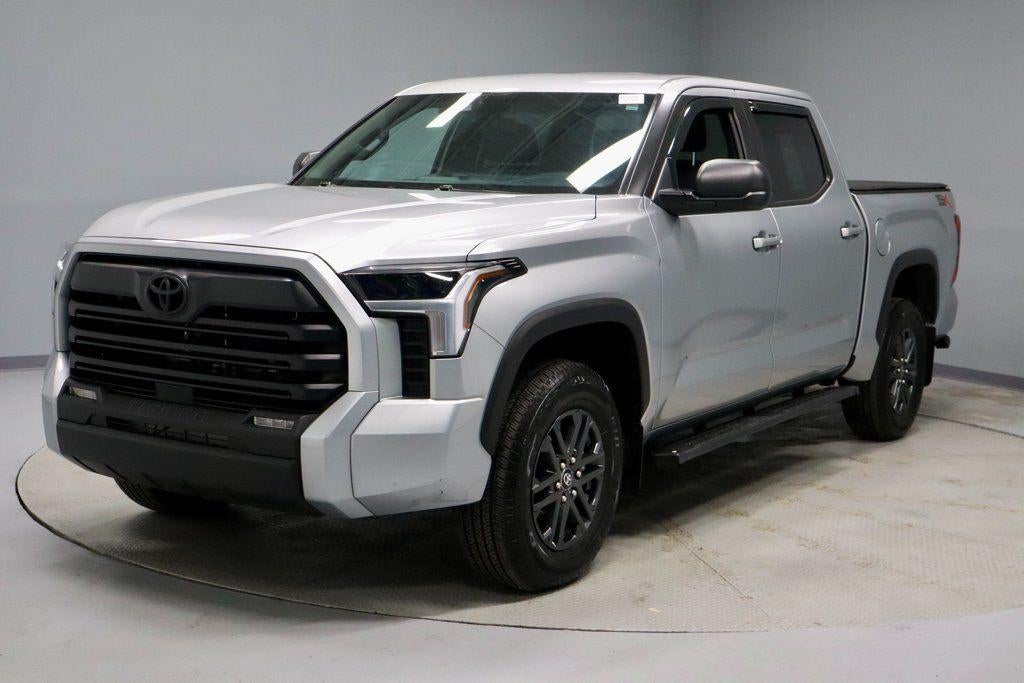 2025 Toyota Tundra 4WD SR5