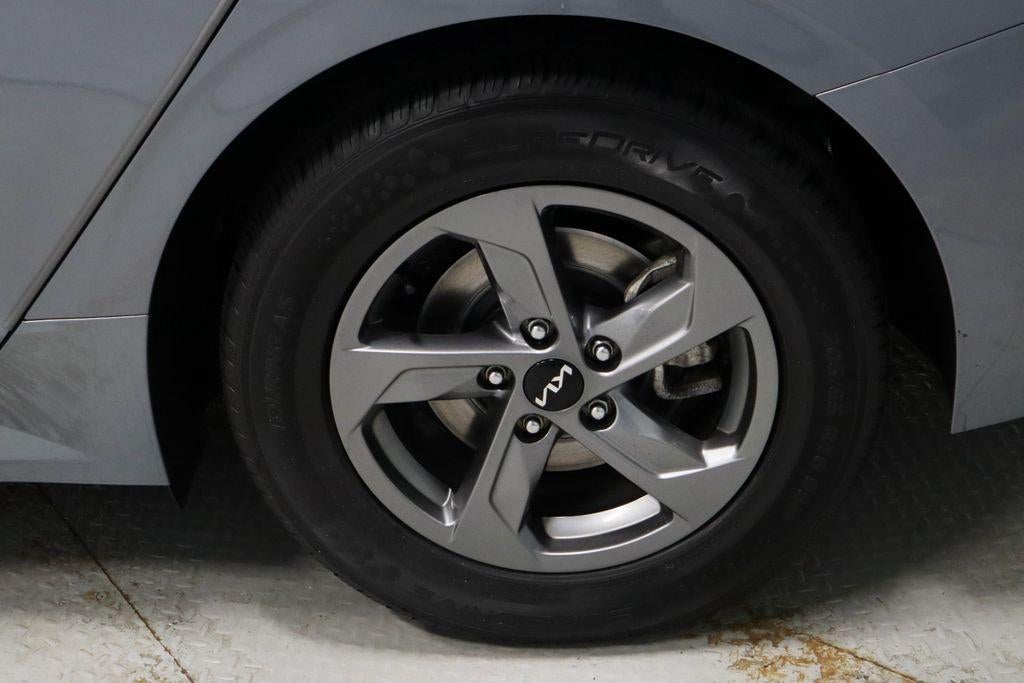 2023 Kia K5 LXS