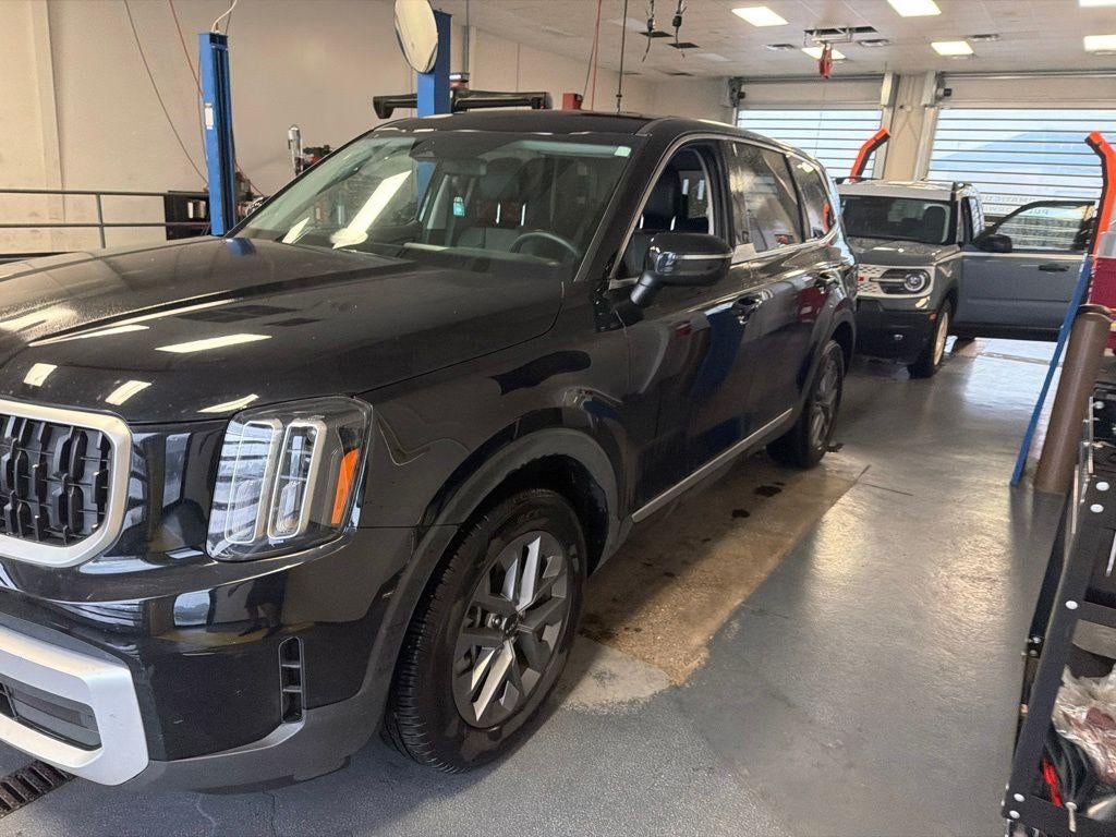 2025 Kia Telluride LX