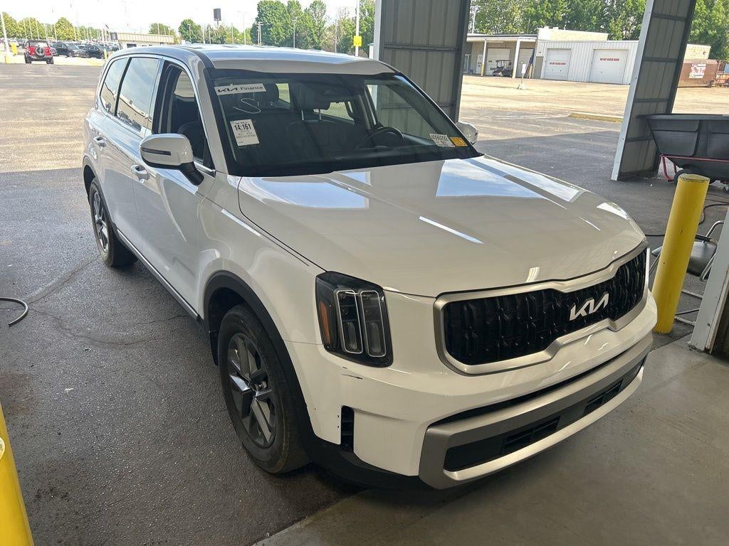 2023 Kia Telluride LX AWD's photo