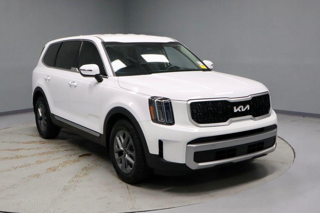 2023 Kia Telluride LX