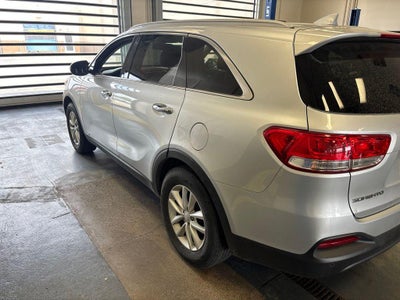 2018 Kia Sorento LX