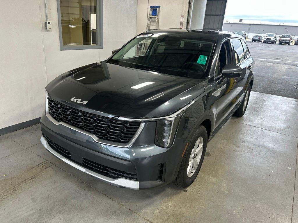 2025 Kia Sorento LX