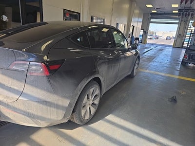 2024 Tesla Model Y Long Range