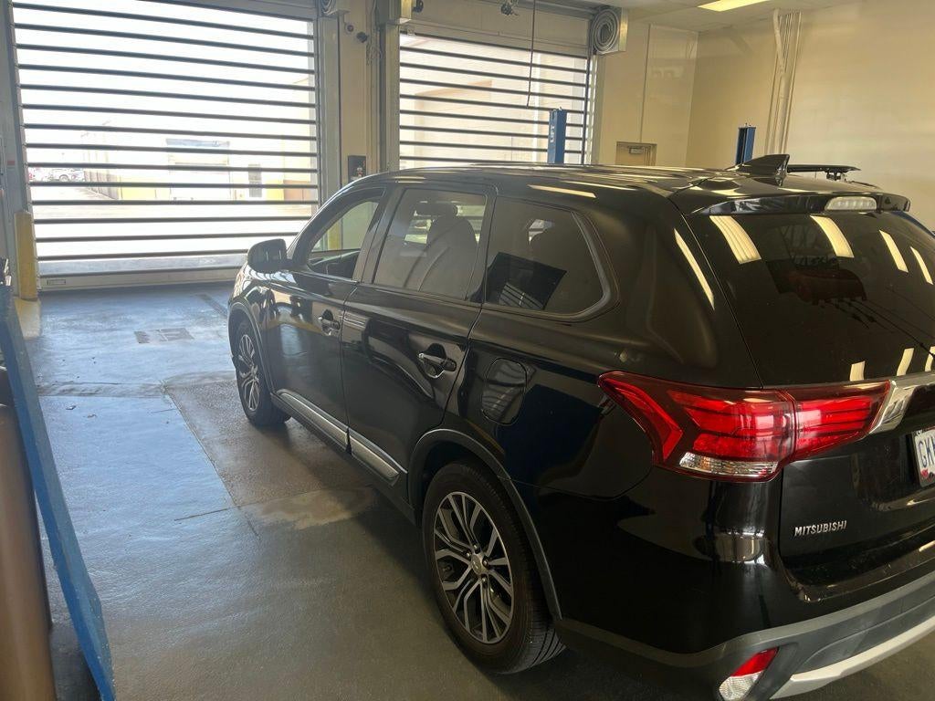 2018 Mitsubishi Outlander SE