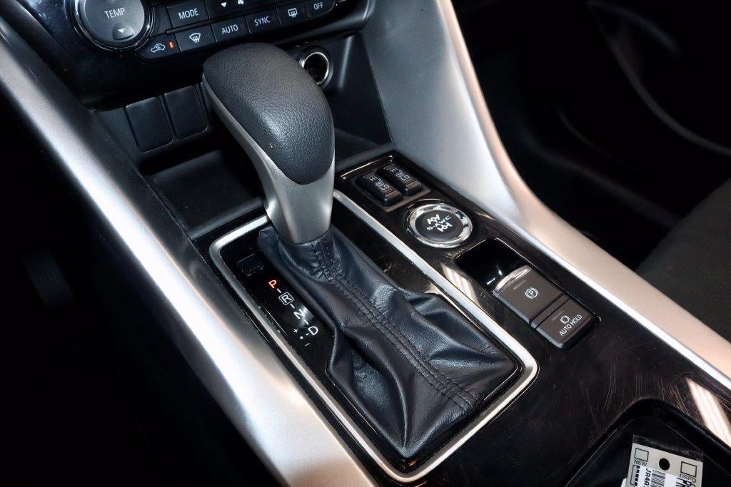 2025 Mitsubishi Eclipse Cross SE