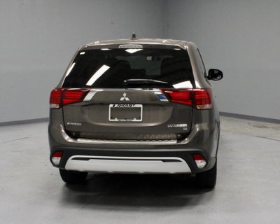 2019 Mitsubishi Outlander Base